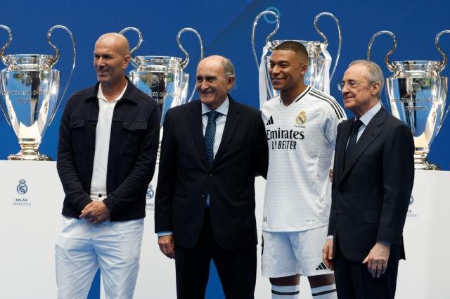 弗洛伦蒂诺：姆巴佩冲破阻碍加盟 感谢这份热爱