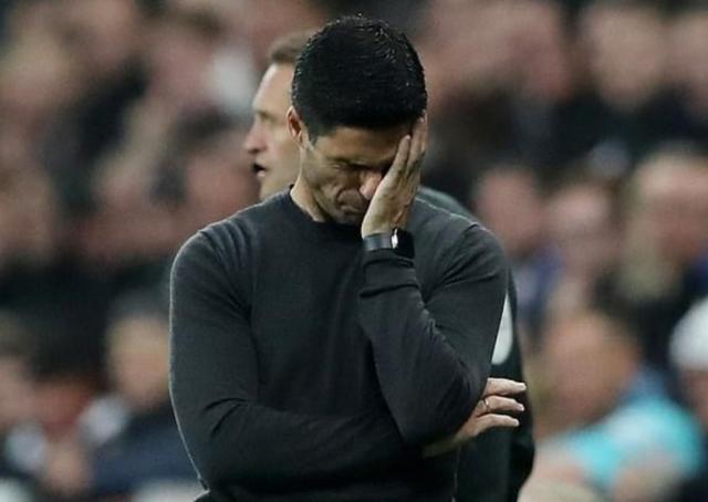 开云体育移动版-亚马逊纪录片揭秘：阿尔特塔是怎样在更衣室骂街的